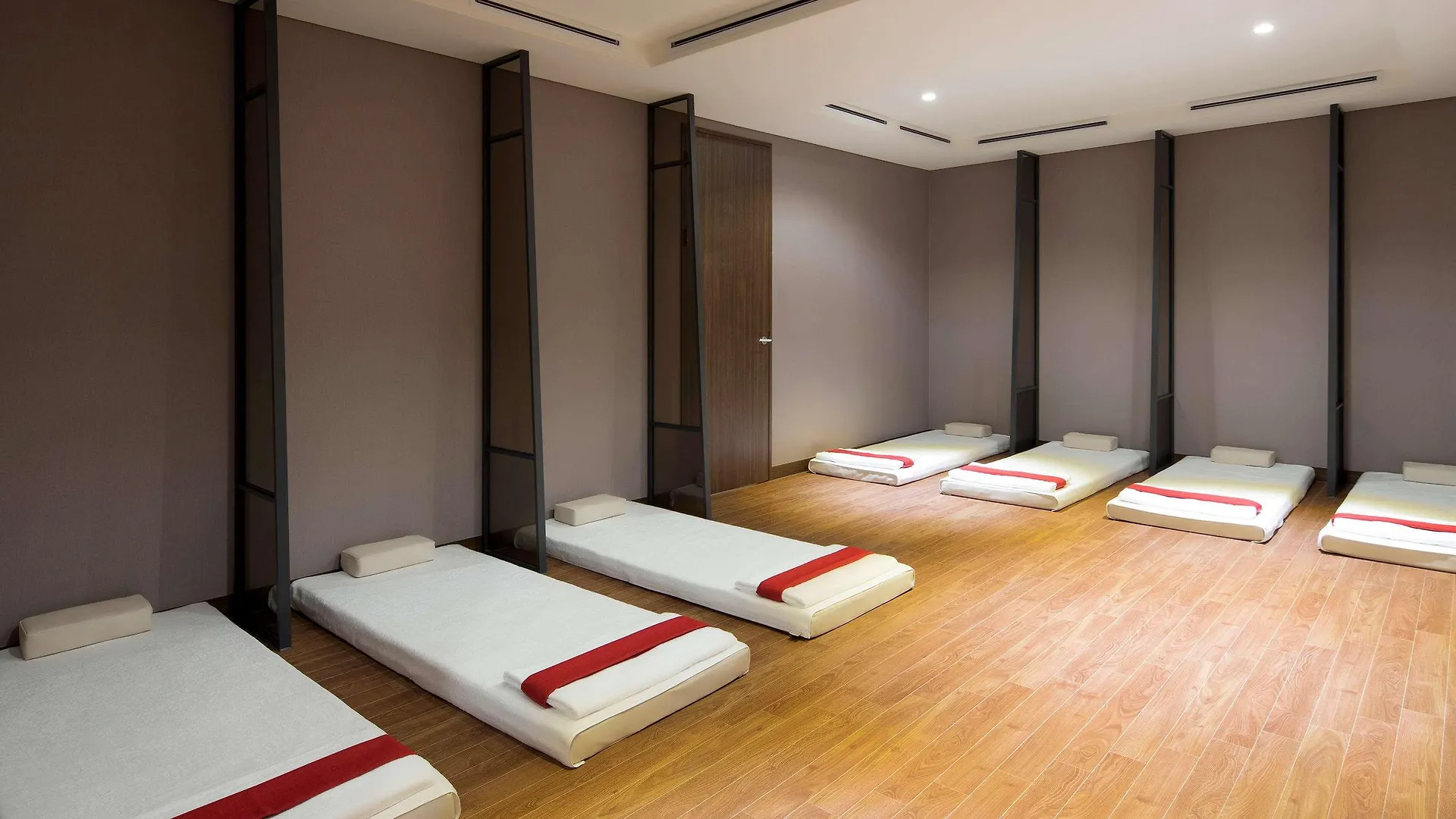 Hotel Ibis Styles Ambassador Seoul Gangnam 3*,  Corea del Sur