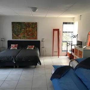  Bed & Breakfast Ibiza Nederland